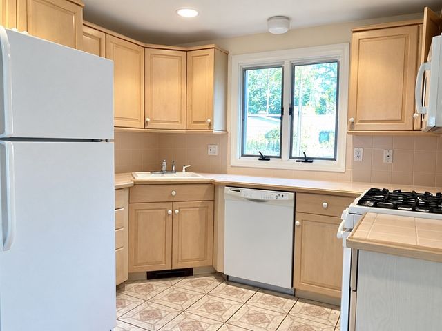 83 Ann Vinal, Scituate, MA 02066