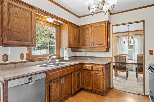 1123 Palamino DRIVE, Racine, WI 53402