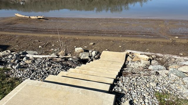 2287 Hardin Bottom River Road, Clifton, TN 38425