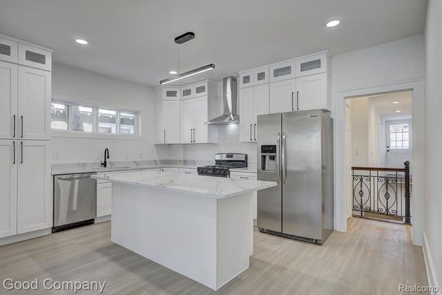 3110 N Main Street, Royal Oak, MI 48073