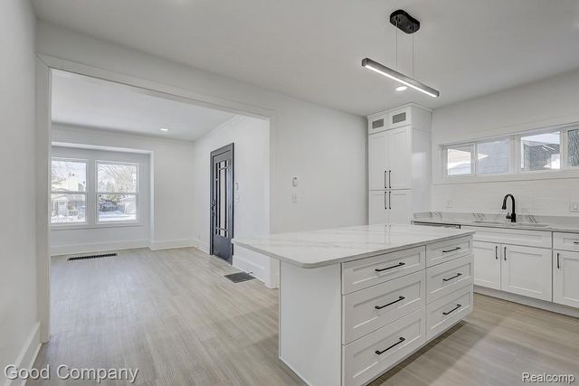 3110 N Main Street, Royal Oak, MI 48073