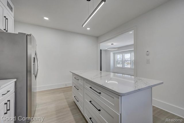 3110 N Main Street, Royal Oak, MI 48073