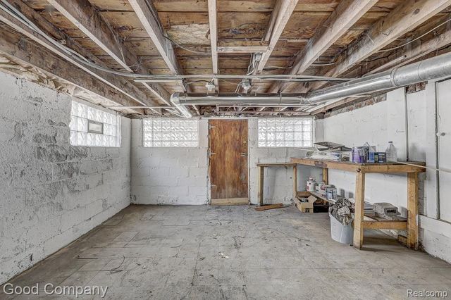 3110 N Main Street, Royal Oak, MI 48073