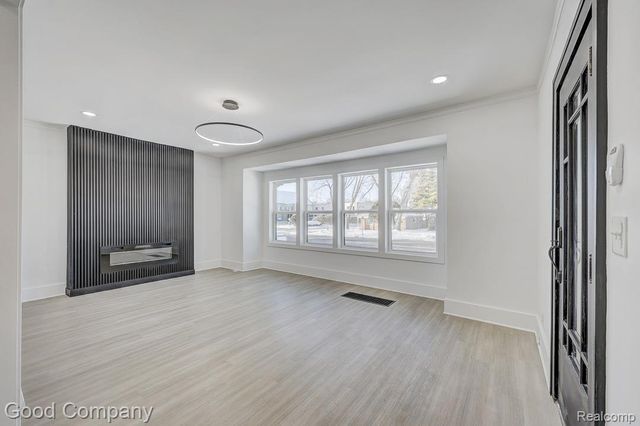 3110 N Main Street, Royal Oak, MI 48073