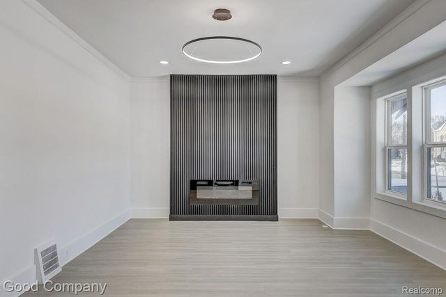 3110 N Main Street, Royal Oak, MI 48073