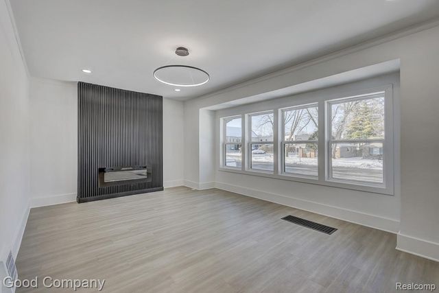 3110 N Main Street, Royal Oak, MI 48073