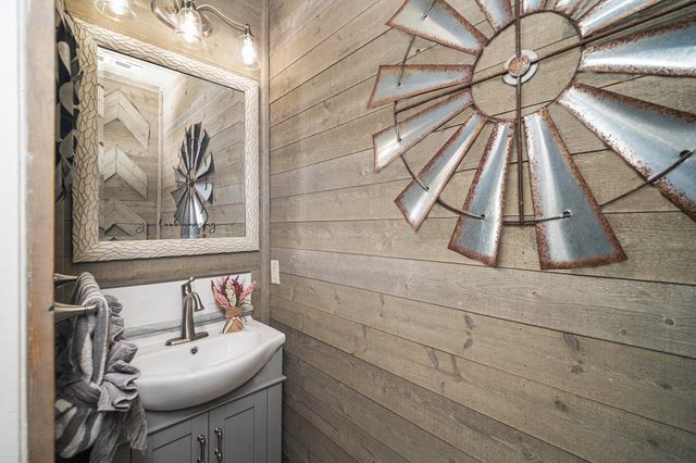 6213 Bowin Drive, Fort Worth, TX 76132