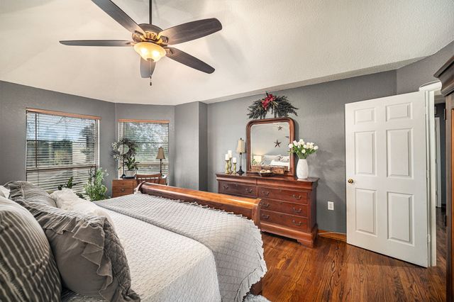 6213 Bowin Drive, Fort Worth, TX 76132