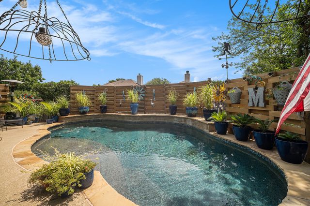 6213 Bowin Drive, Fort Worth, TX 76132