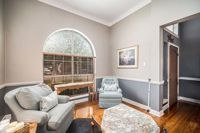 6213 Bowin Drive, Fort Worth, TX 76132