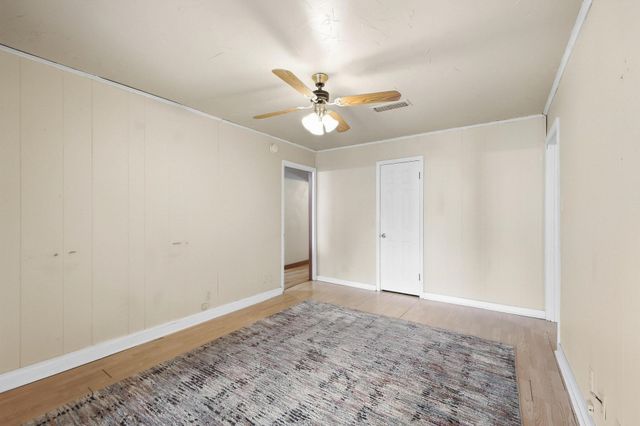309 Elm Street, Whitesboro, TX 76273