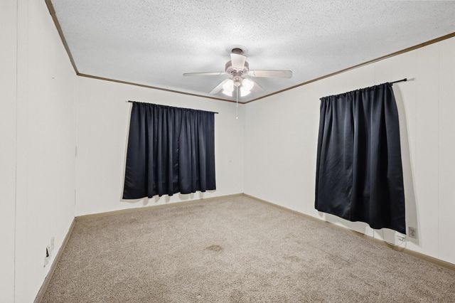 309 Elm Street, Whitesboro, TX 76273