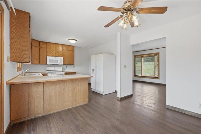 710 Kinney Road, Hudson, WI 54016