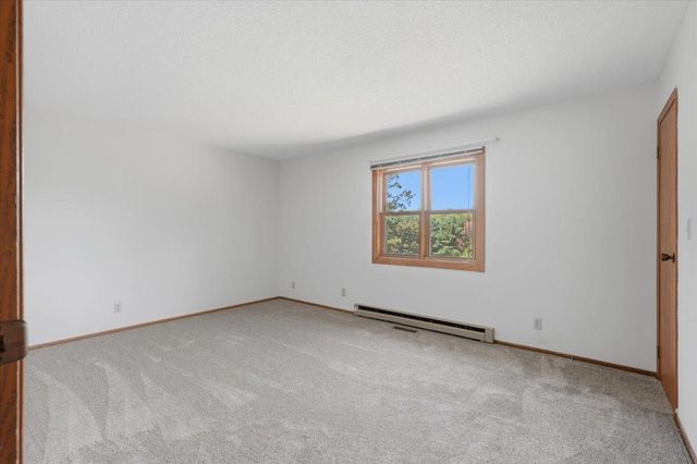 710 Kinney Road, Hudson, WI 54016