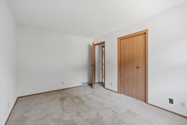 710 Kinney Road, Hudson, WI 54016