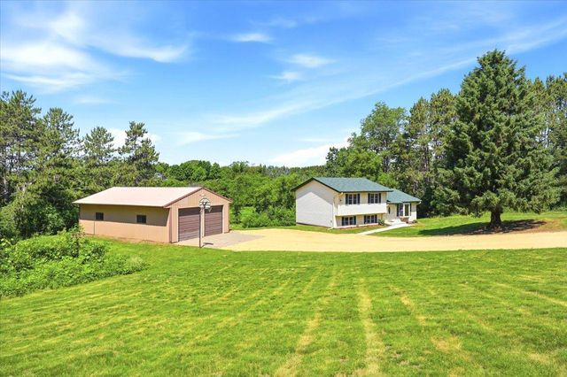 710 Kinney Road, Hudson, WI 54016