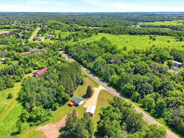710 Kinney Road, Hudson, WI 54016