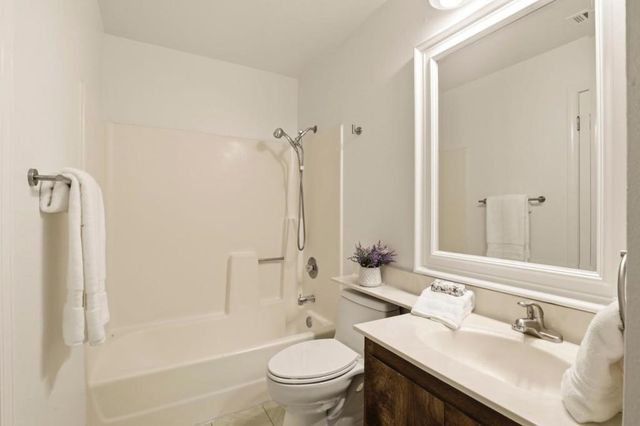 1548 Spring Valley, Livermore, CA 94551