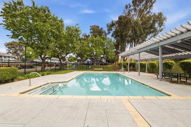 1548 Spring Valley, Livermore, CA 94551