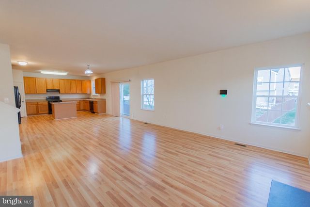 155 KENNEDY CIR, Martinsburg, WV 25404