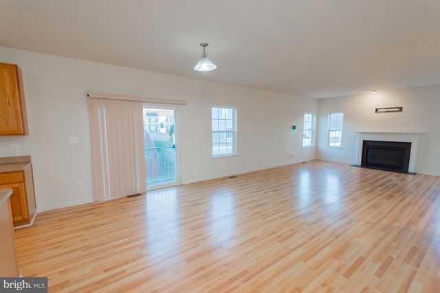 155 KENNEDY CIR, Martinsburg, WV 25404