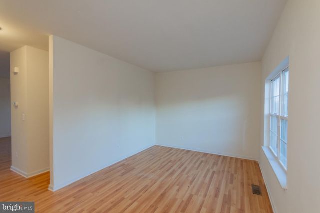 155 KENNEDY CIR, Martinsburg, WV 25404