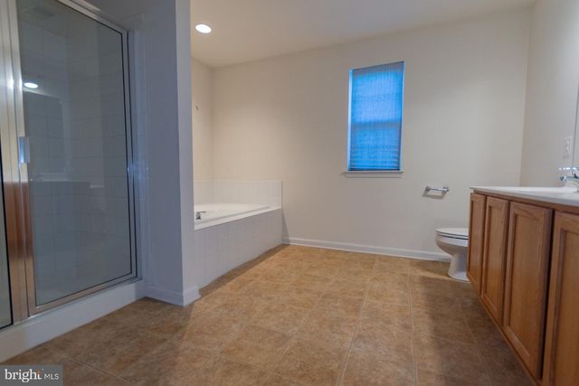 155 KENNEDY CIR, Martinsburg, WV 25404