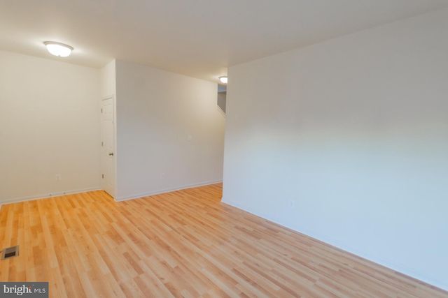 155 KENNEDY CIR, Martinsburg, WV 25404