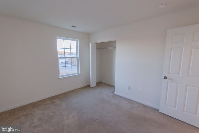 155 KENNEDY CIR, Martinsburg, WV 25404