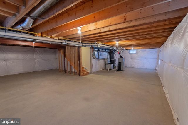 155 KENNEDY CIR, Martinsburg, WV 25404