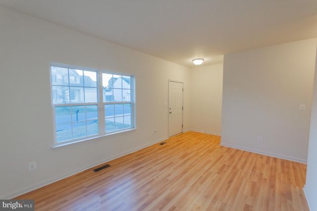 155 KENNEDY CIR, Martinsburg, WV 25404