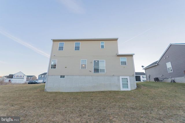 155 KENNEDY CIR, Martinsburg, WV 25404