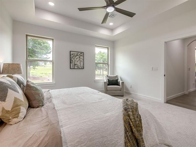 10925 Sandstone Ridge Way, Guthrie, OK 73044