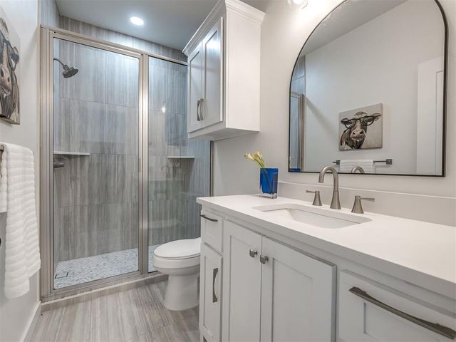 10925 Sandstone Ridge Way, Guthrie, OK 73044