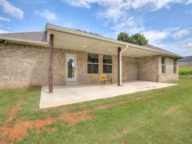 10925 Sandstone Ridge Way, Guthrie, OK 73044