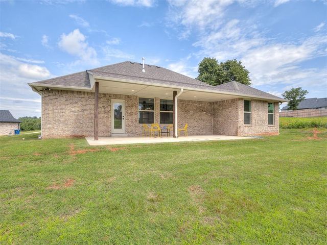 10925 Sandstone Ridge Way, Guthrie, OK 73044