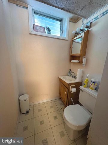 801 CHARETTE RD, Philadelphia, PA 19115