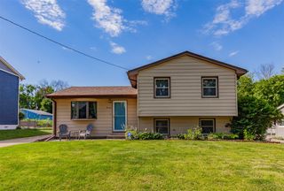 4133 E Madison Avenue, Des Moines, IA 50317