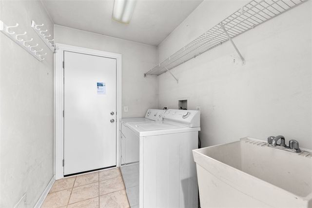 2408 Briarhill Court, White Oak, PA 15131