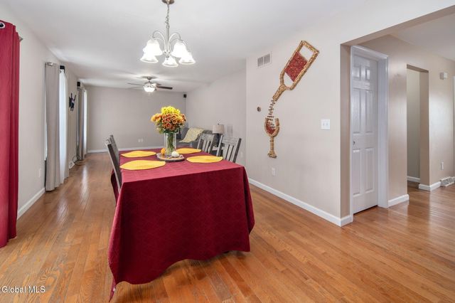 44 Shepard Avenue, Colonie, NY 12304