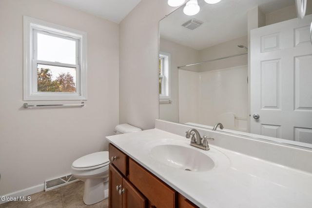 44 Shepard Avenue, Colonie, NY 12304