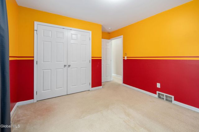 44 Shepard Avenue, Colonie, NY 12304