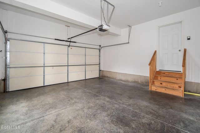 44 Shepard Avenue, Colonie, NY 12304