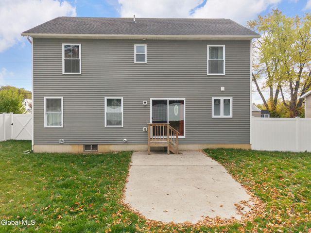 44 Shepard Avenue, Colonie, NY 12304