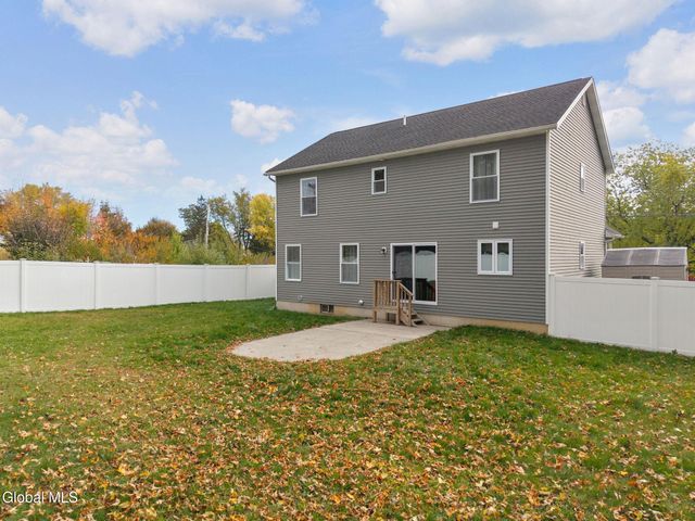 44 Shepard Avenue, Colonie, NY 12304