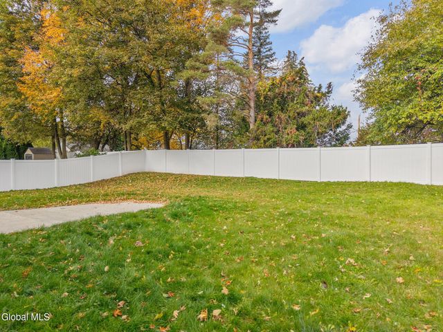 44 Shepard Avenue, Colonie, NY 12304