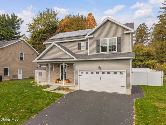 44 Shepard Avenue, Colonie, NY 12304