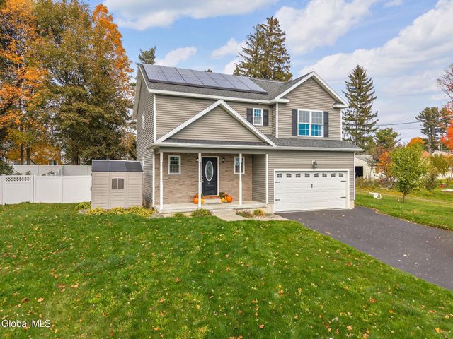 44 Shepard Avenue, Colonie, NY 12304