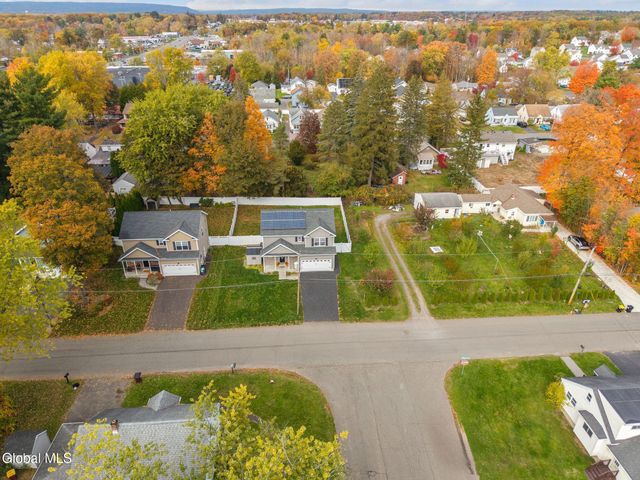 44 Shepard Avenue, Colonie, NY 12304