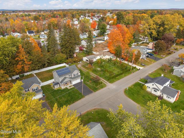 44 Shepard Avenue, Colonie, NY 12304